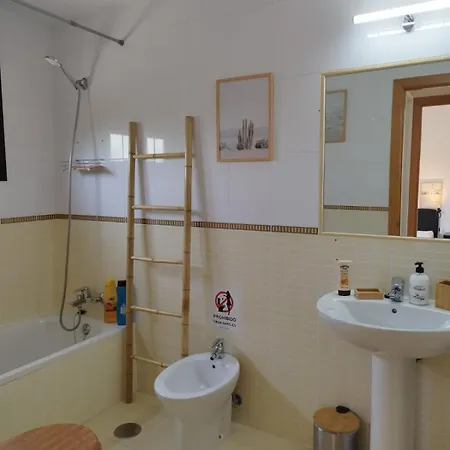 Casa La Ola Origo Mare -